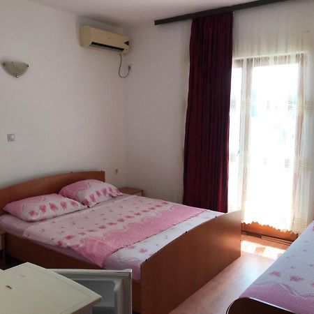 Rooms Ajllin Ulcinj Exteriér fotografie